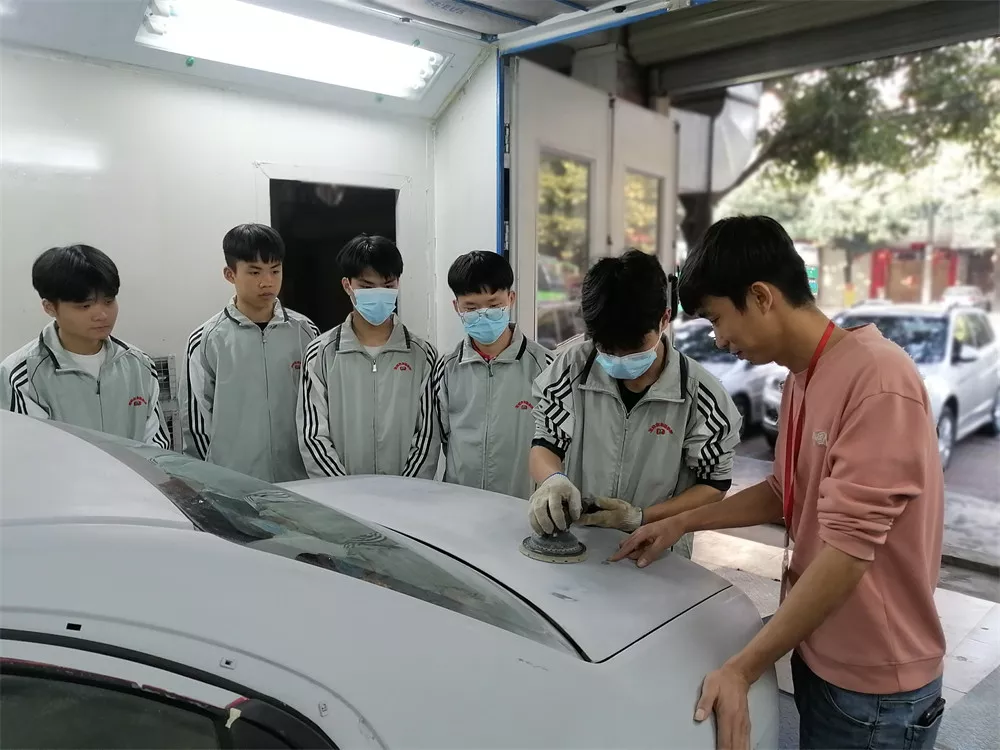 钣金喷漆实训