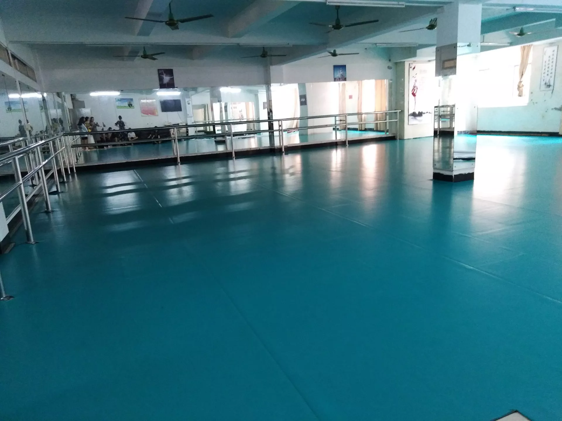舞蹈形体室